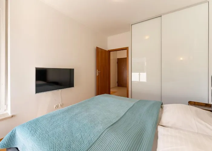 Aqua Marina Plaza-Basen