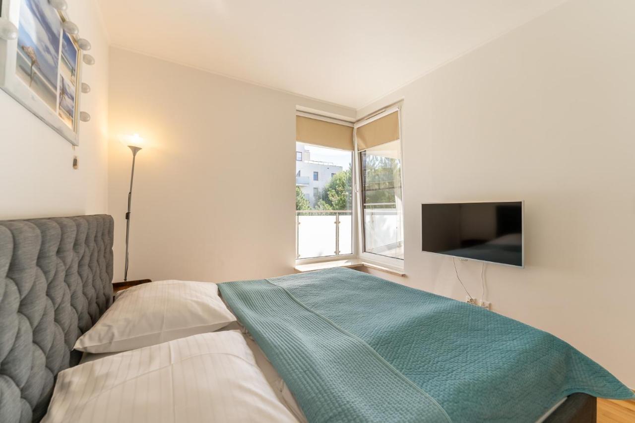 Apartamento Aqua Marina Plaza-basen